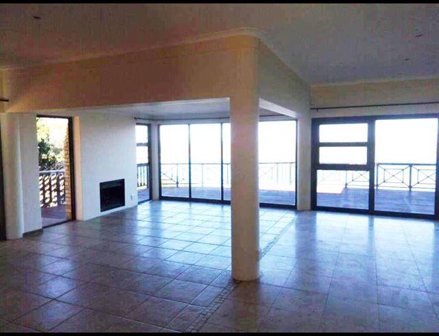 3 BEDROOM HOUSE RENTED IN BLUEWATER BAY